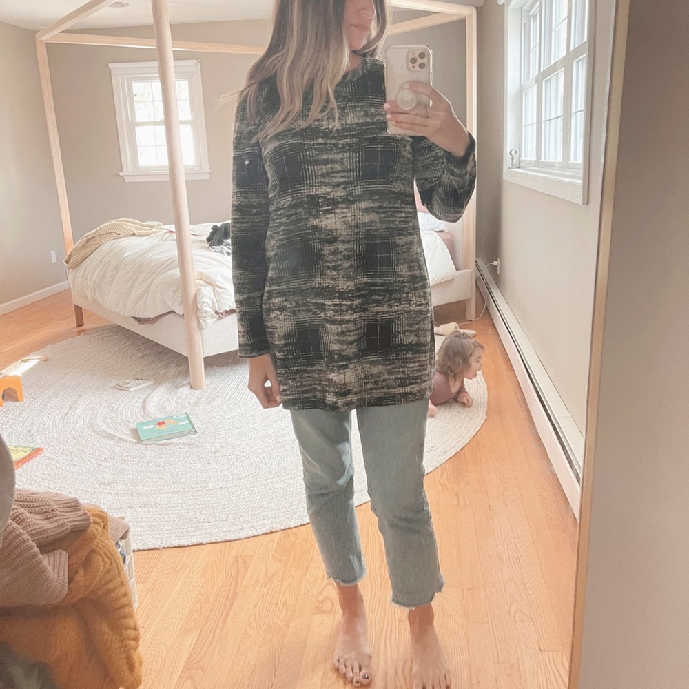 BCBGeneration Crew Neck tunic Sweater dress